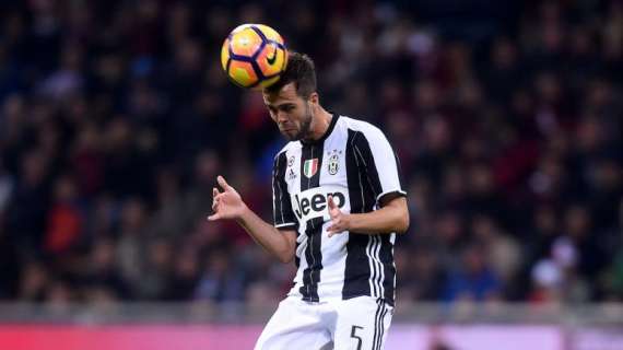 Juventus, Pjanic al 45': "Serve ancora un gol per chiudere la partita"