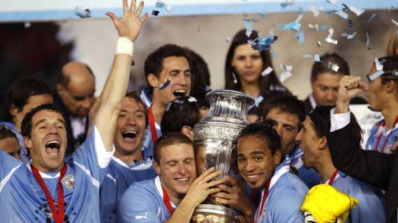 Uruguay, aperta inchiesta della FIFA. Mondiale a rischio