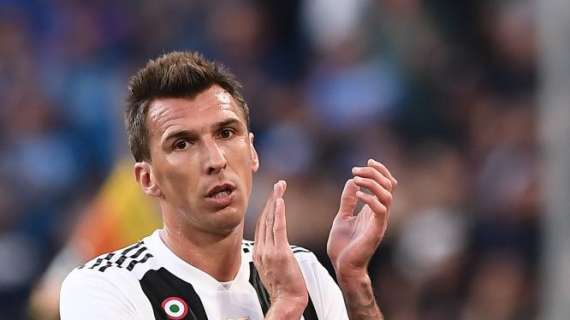 Juventus, confermato l'infortunio per Mandzukic: stop di 15-20 giorni