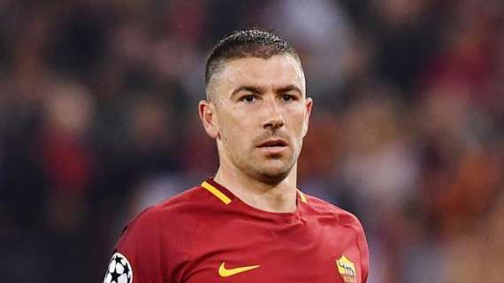 LIVE TMW - Roma, Kolarov: "Totti? Non ho parlato del Liverpool con lui"