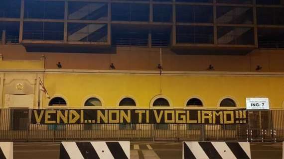 Genoa: nuovo striscione contro Preziosi
