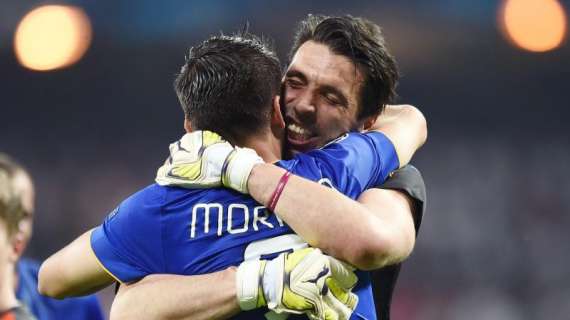 Juventus, Buffon: "Orgoglioso di questi compagni. Grande Storari"