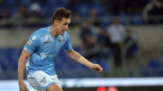 Lazio, i venti convocati per la sfida alla Fiorentina: ultima per Klose