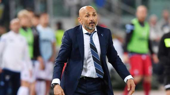 Inter, Spalletti annuncia: "Grazie a De Vrij giocheremo con la difesa a tre"