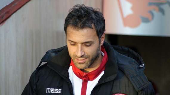 15 febbraio 2013, muore Carmelo Imbriani, l'attaccante che esordì in A con il Napoli