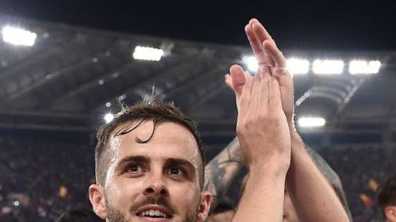 Juventus, Pjanic: "Bella lotta col Napoli, i più forti siamo noi"