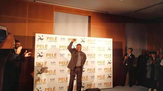 Pelé, O Rei del futebol che ha segnato oltre 1200 gol in carriera