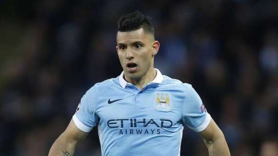 Manchester City, Aguero fuori due settimane: infortunio al ginocchio