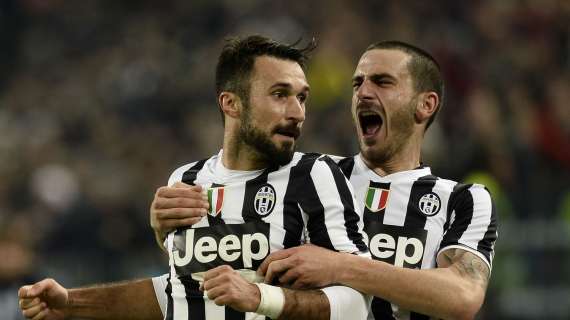 Juventus, Bonucci saluta Vucinic: "In bocca al lupo tebra"
