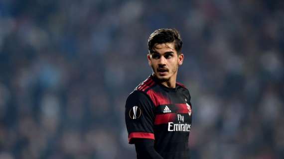 Milan, il Wolverhampton non molla Silva: anche l'Arsenal sul portoghese