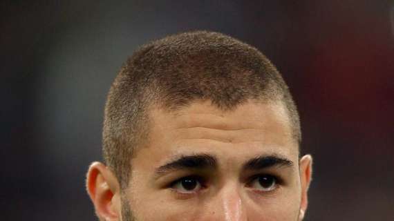 Ag. Benzema: "Karim resta al Real Madrid"