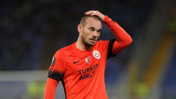 Sneijder: "Tattica e tecnica, Van Gaal uno dei migliori tecnici in circolazione"