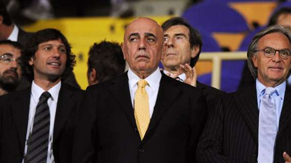 Milan: Galliani bacchetta Ancelotti sugli arbitri