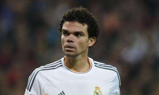 Real Madrid, per il rinnovo di Pepe fino al 2018 manca solo la firma
