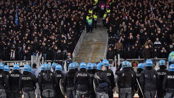 Roma, il sindaco Raggi: "Basta hooligans nella Capitale"