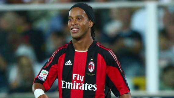 Milan, Ronaldinho: "Voglio giocare fino a quarant'anni"