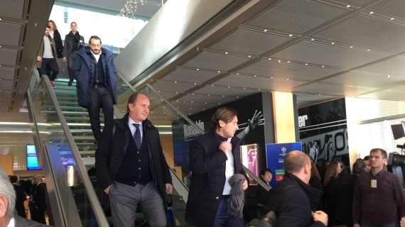 Fotonotizia - Roma, Totti e Baldissoni arrivati alla sede UEFA di Nyon