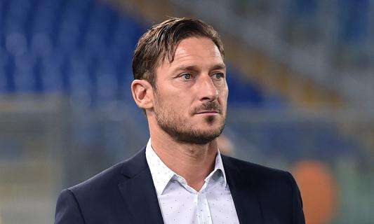 Francesco Totti, Er Pupone ottavo re di Roma e ultima bandiera del calcio