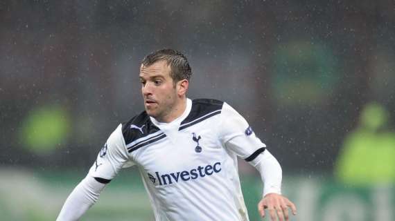 Tottenham, Van der Vaart potrebbe tornare all'Amburgo