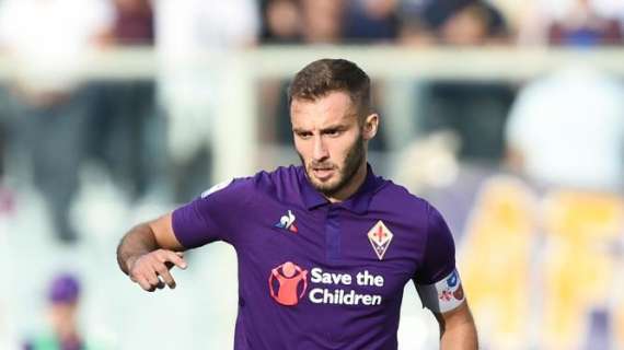Fiorentina, Pezzella: "Anche noi inseguiamo la Juve. Non siamo battuti"