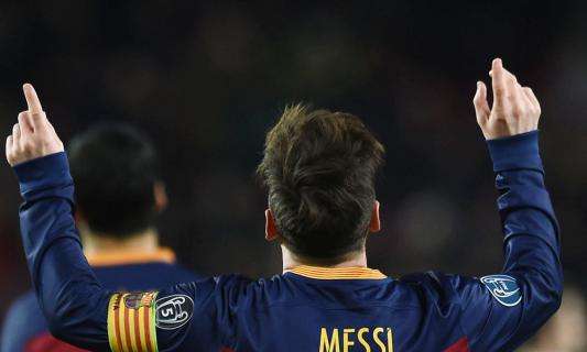 Barcellona, Messi: "Spiace per Suarez, ma CR7 merita essere fra i finalisti"