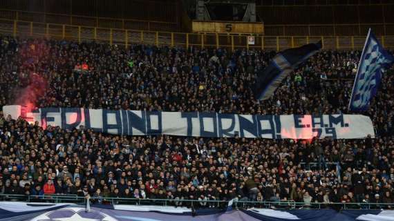 Napoli-Real Madrid, striscione della Curva B nella ripresa: "Ferlaino torna"