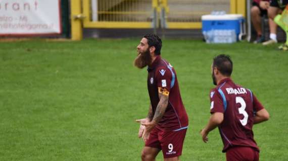 Arezzo, comunicato calciatori: "Domenica in campo ma pronti a scioperare"