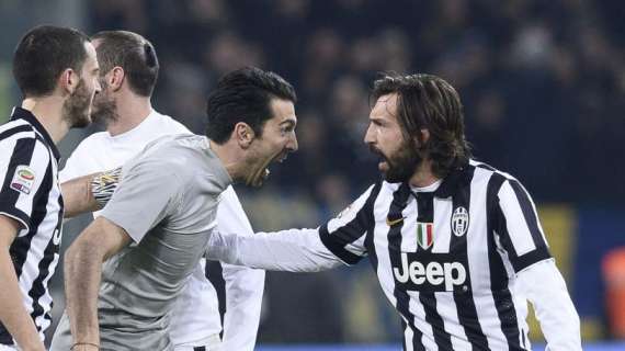 Buffon saluta Pirlo: "Chi ha giocato con lui sa cosa vuol dire unico"