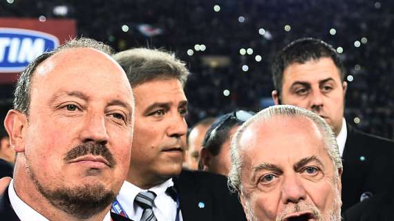 Napoli, Platini premia Benitez per le cento panchine in Champions