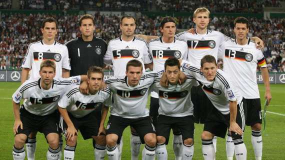 6 settembre 2006, qualificazioni europee con scarto da record: 13-0