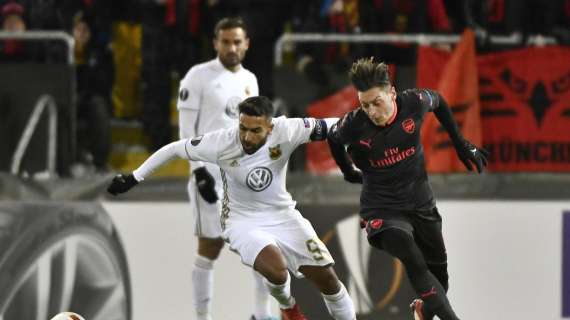 Nuovo contratto con l'Emirates, pioggia milioni sull'Arsenal