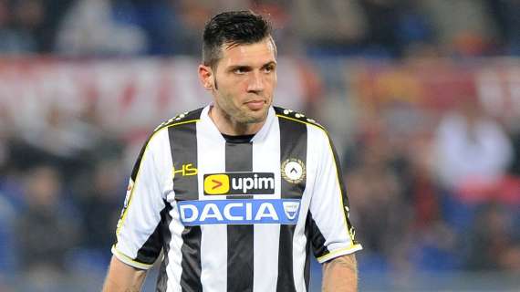 Udinese, problema muscolare per Domizzi: il difensore out 25 giorni