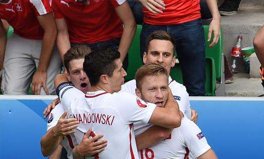 Euro 2016, Polonia ai quarti di finale. Svizzera, rigori fatali