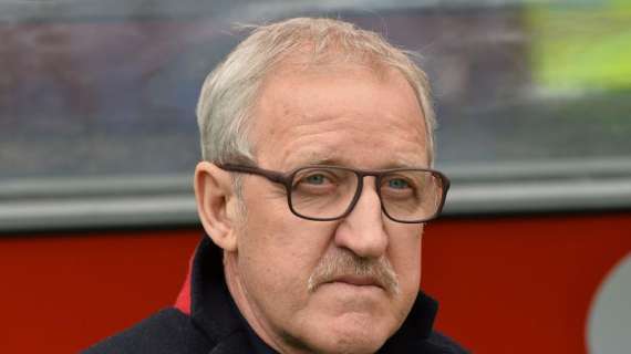 Verona, Delneri: "Pazzini deve imparare a giocare con Toni e Gomez Taleb"