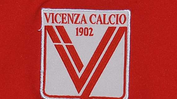 Vicenza, nota sul ripescaggio: "Riconsegnato il club alla dimensione che merita"