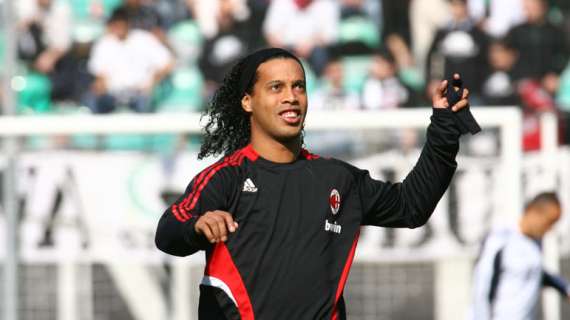 Milan, Galliani: "Ronaldinho? E' una seconda scelta..."