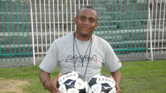 Jorge Juary, allenatore Seleçao School Football Club