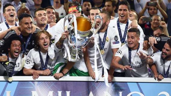 Fotonotizia - Real campione d'Europa, Ramos alza al cielo la Champions