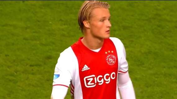 Dolberg fa impazzire l'Europa. Ma il danese frena: "Voglio restare all'Ajax"