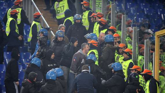 Roma-CSKA Mosca, scontri sugli spalti dell'Olimpico