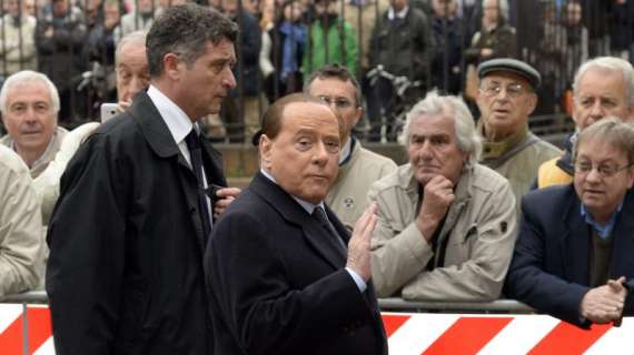 Milan, Berlusconi: "Sì a stadi di proprietà. All'Olimpico servono gli occhiali"