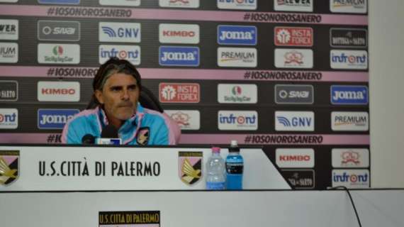 Palermo, mister Lopez prepara la sfida con la Samp: a parte in cinque