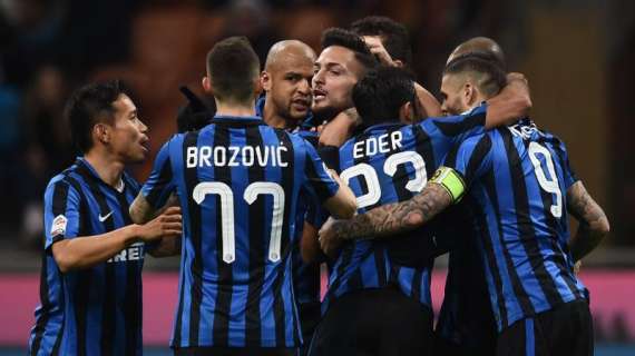 Inter, la foto delle nuove maglie per la stagione 2016-2017