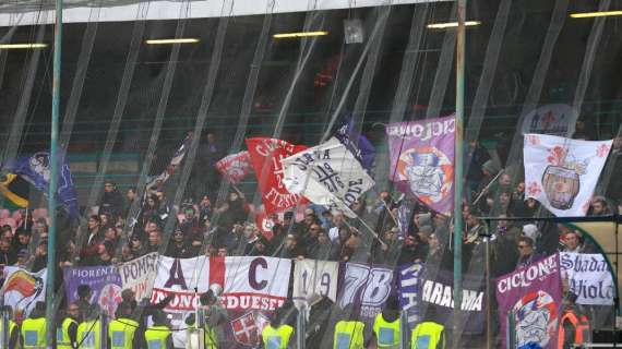 Fiorentina, striscione di contestazione e cori contro i Della Valle