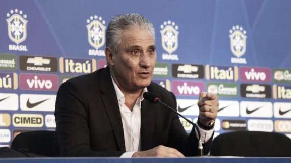 Brasile, Tite esclude Douglas Costa: "Mostrato mancanza di disciplina"