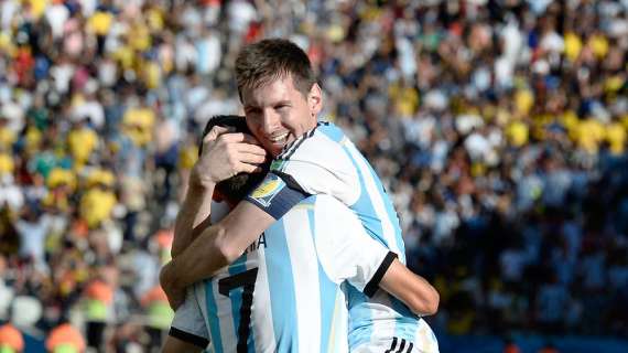 Argentina, Bertoni: "Messi decisivo ma Maradona ha fatto la storia del calcio"