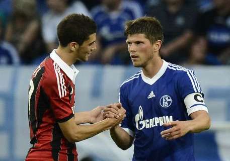 Schalke 04, stangata per Huntelaar: punito con 6 turni di stop