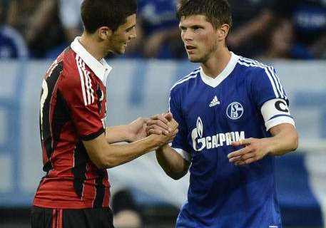Schalke 04, Huntelaar: "L'unica cosa positiva della gara è la vittoria"