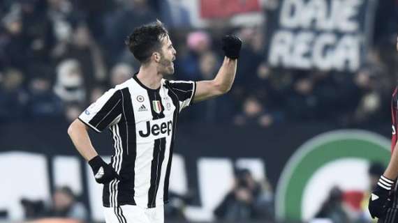Juventus, Pjanic: "Potevamo chiuderla prima, ora testa al campionato"