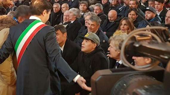 Maradona: "Grande onore essere nella Hall of Fame del calcio italiano"